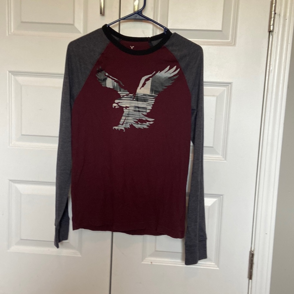 American eagle red and grey long sleeve
